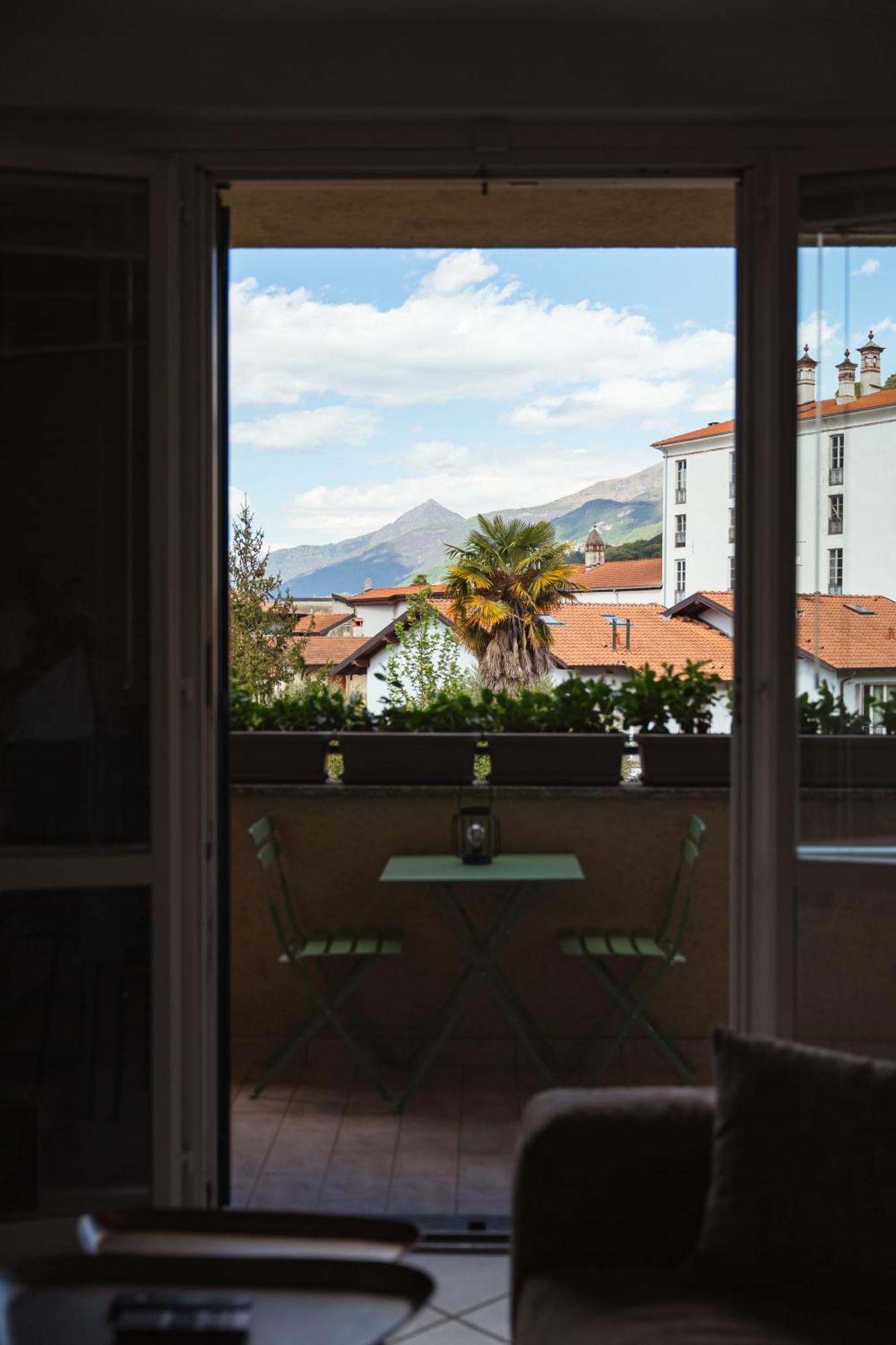 Guggiate - Seta Apartment Bellagio Luaran gambar